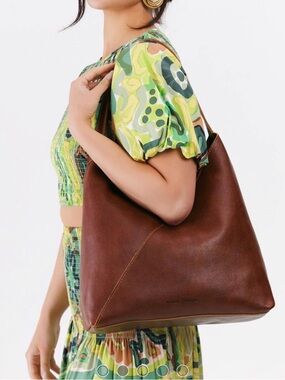Portland Leather Hobo Shoulder Bag